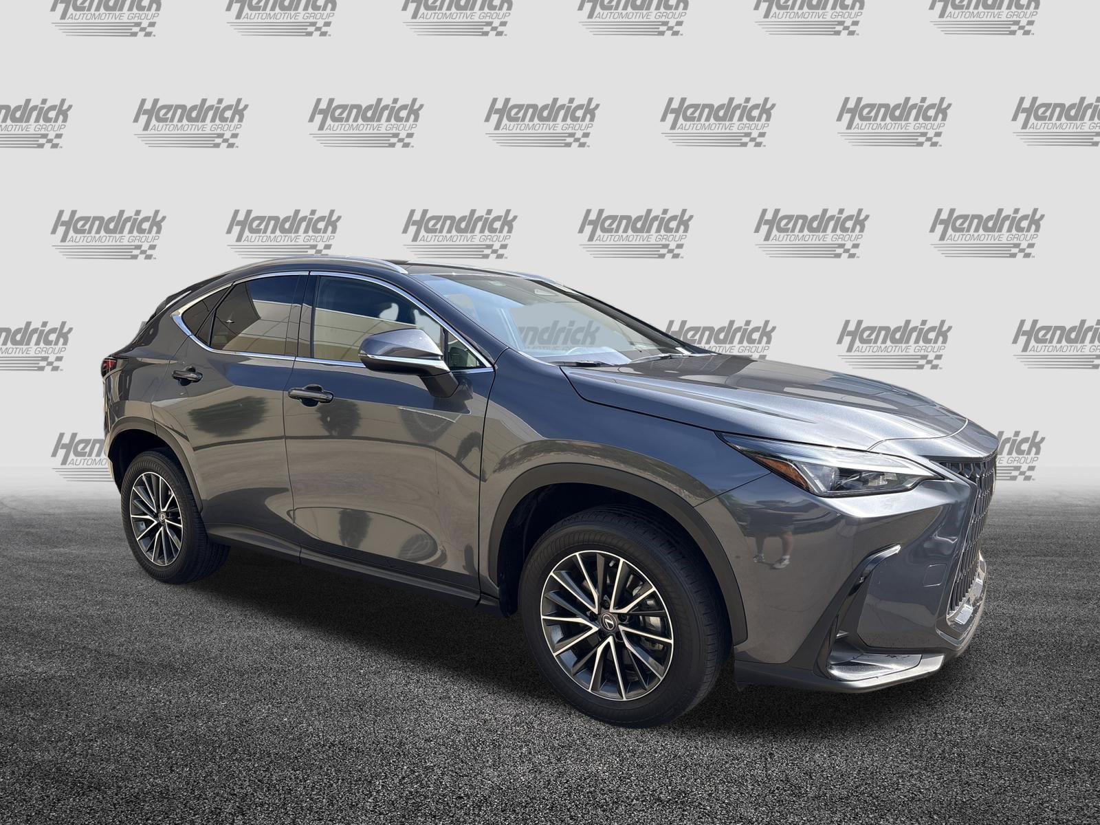 Used 2023 Lexus NX 250 FWD w/ Towing Package (2000 Lbs) image 2