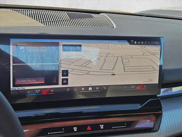 Used 2026 BMW i5 eDrive40 w/ M Sport Package image 12