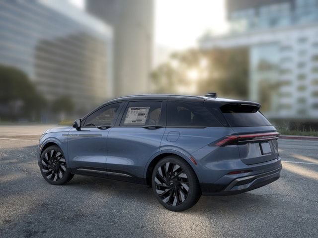 New 2026 Lincoln Nautilus Reserve w/ Jet Appearance Package AWD/4WD image 6