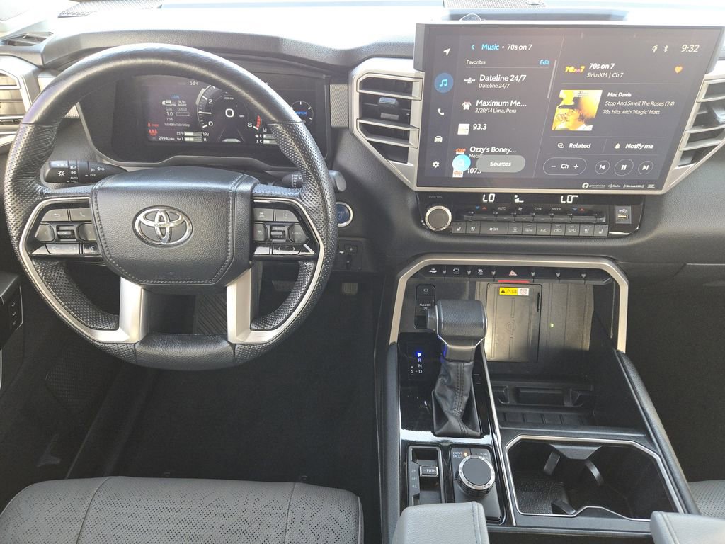 Used 2024 Toyota Tundra Limited image 29