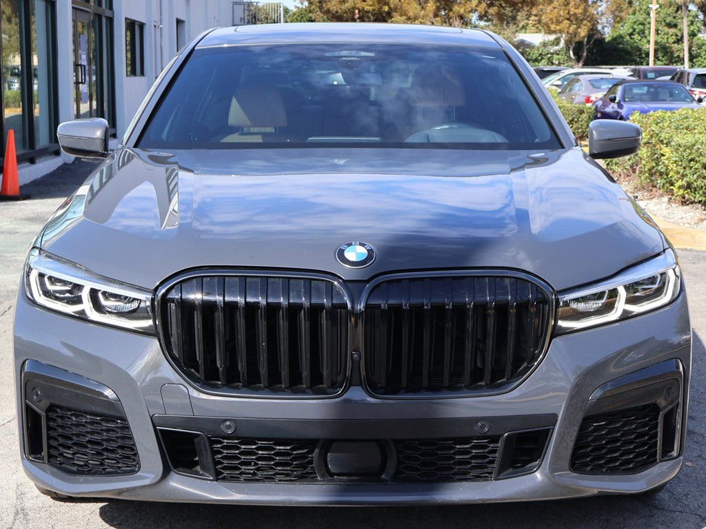 Used 2022 BMW 740i w/ M Sport Package image 14