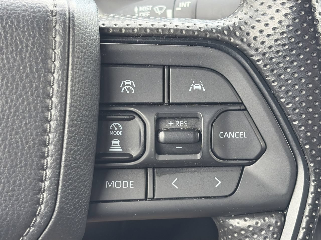 Used 2025 Toyota Tacoma SR5 RWD image 12