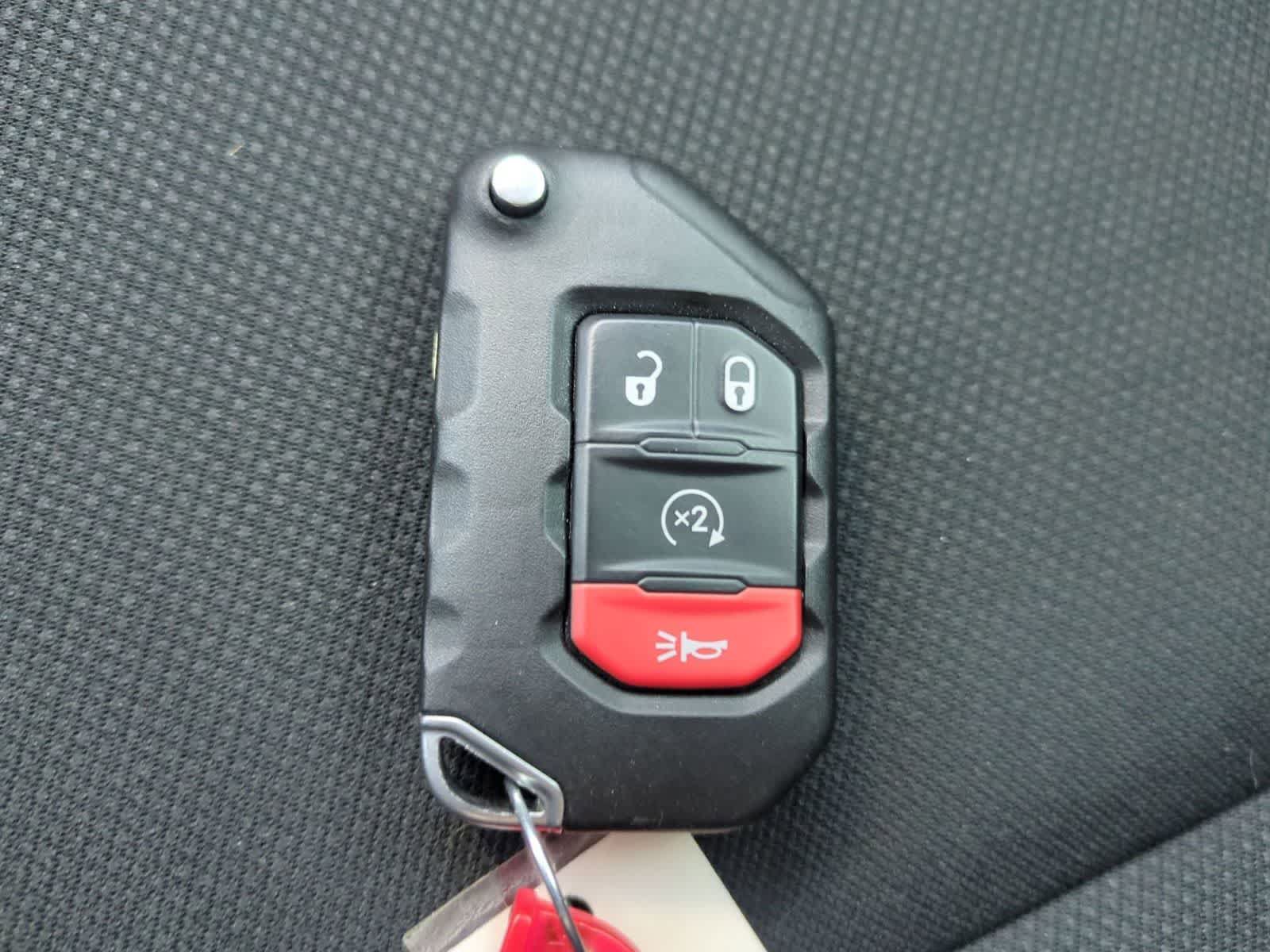 Used 2021 Jeep Gladiator Sport AWD/4WD image 35