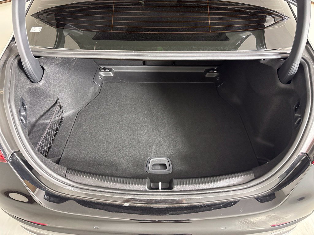 Used 2025 Mercedes-Benz C 300 4MATIC Sedan image 22