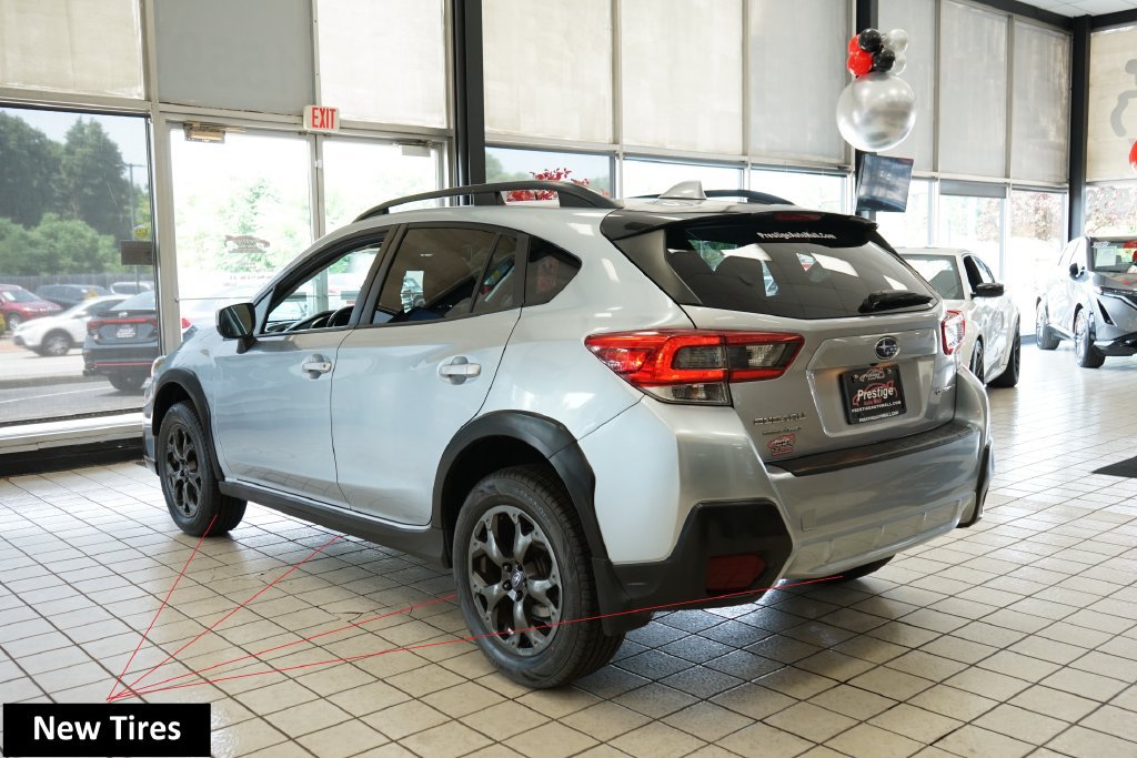 Used 2021 Subaru Crosstrek 2.0i Premium w/ Moonroof Package AWD/4WD image 4