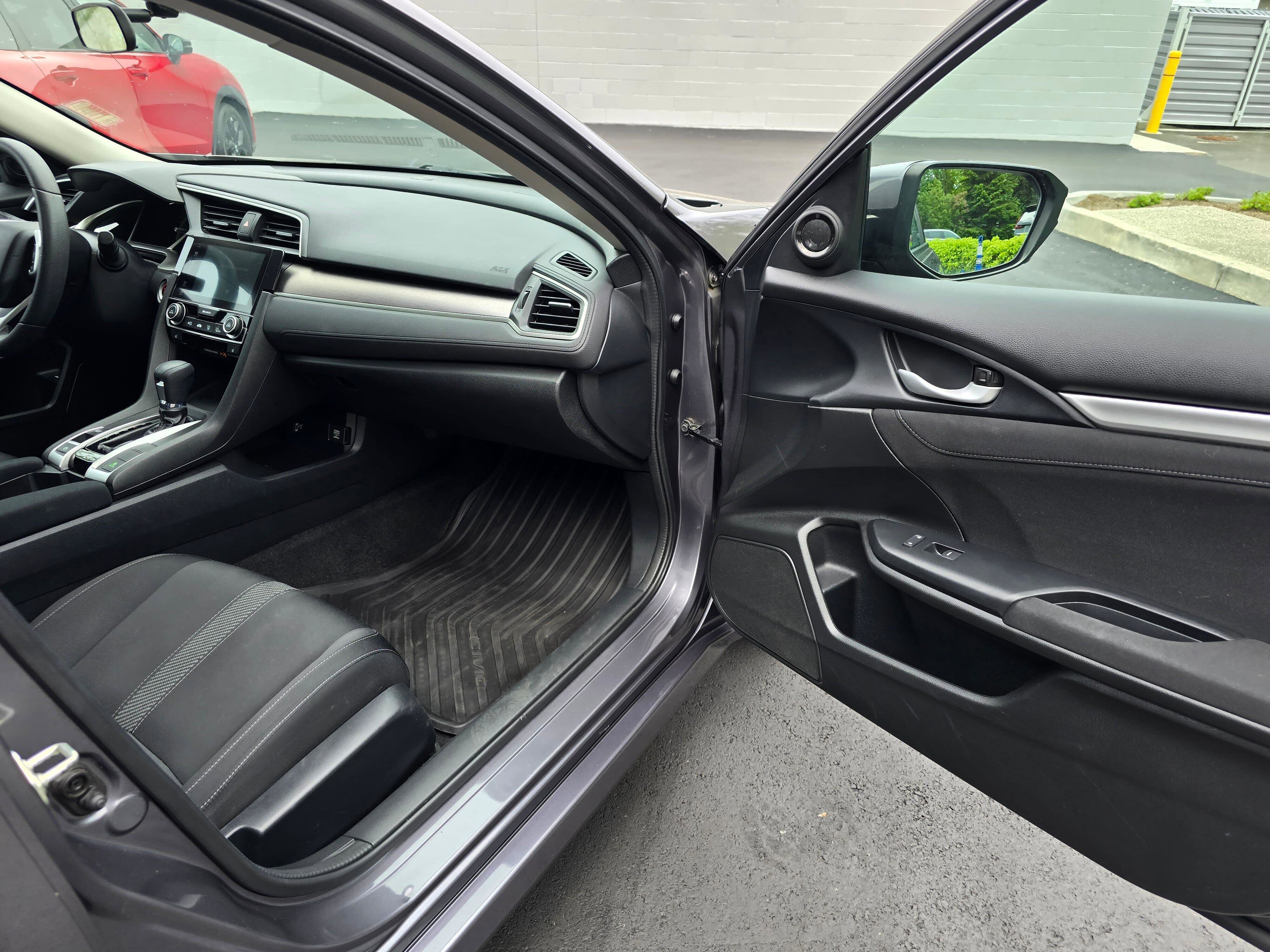 Used 2016 Honda Civic EX-T image 10