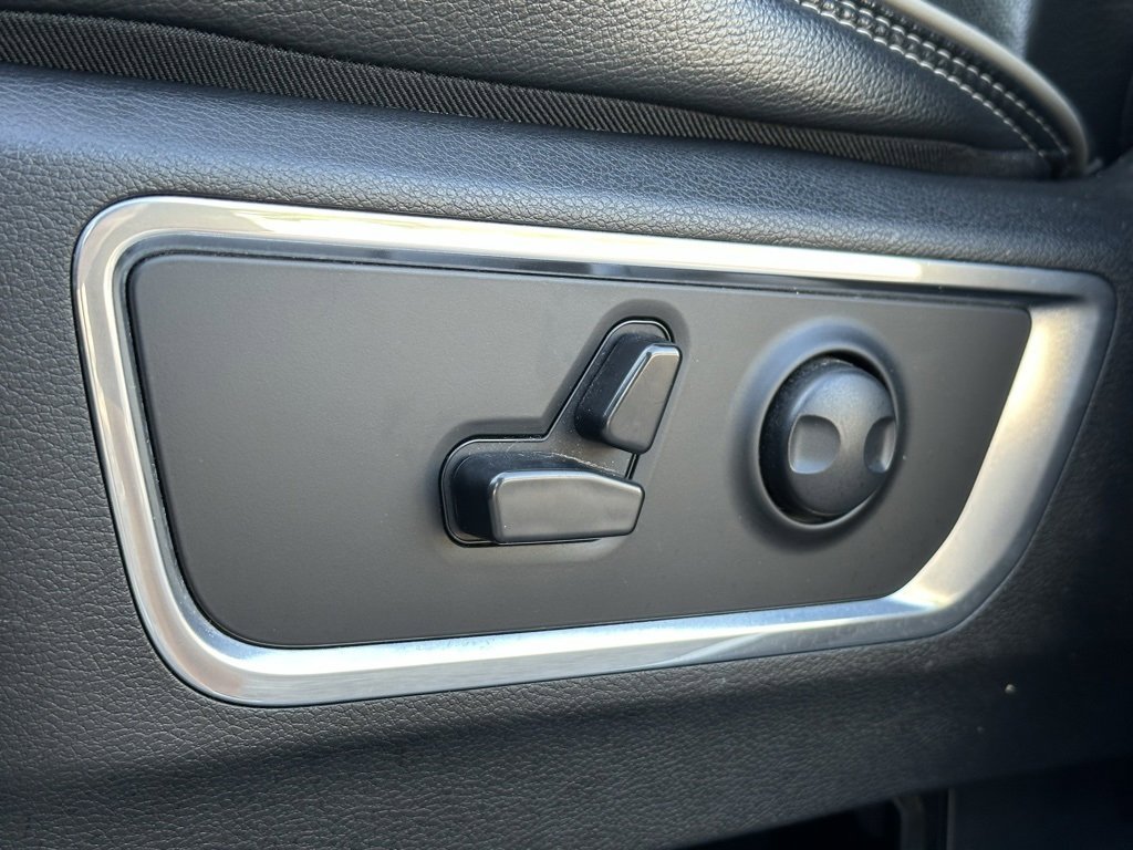 Used 2024 RAM 1500 Laramie image 39