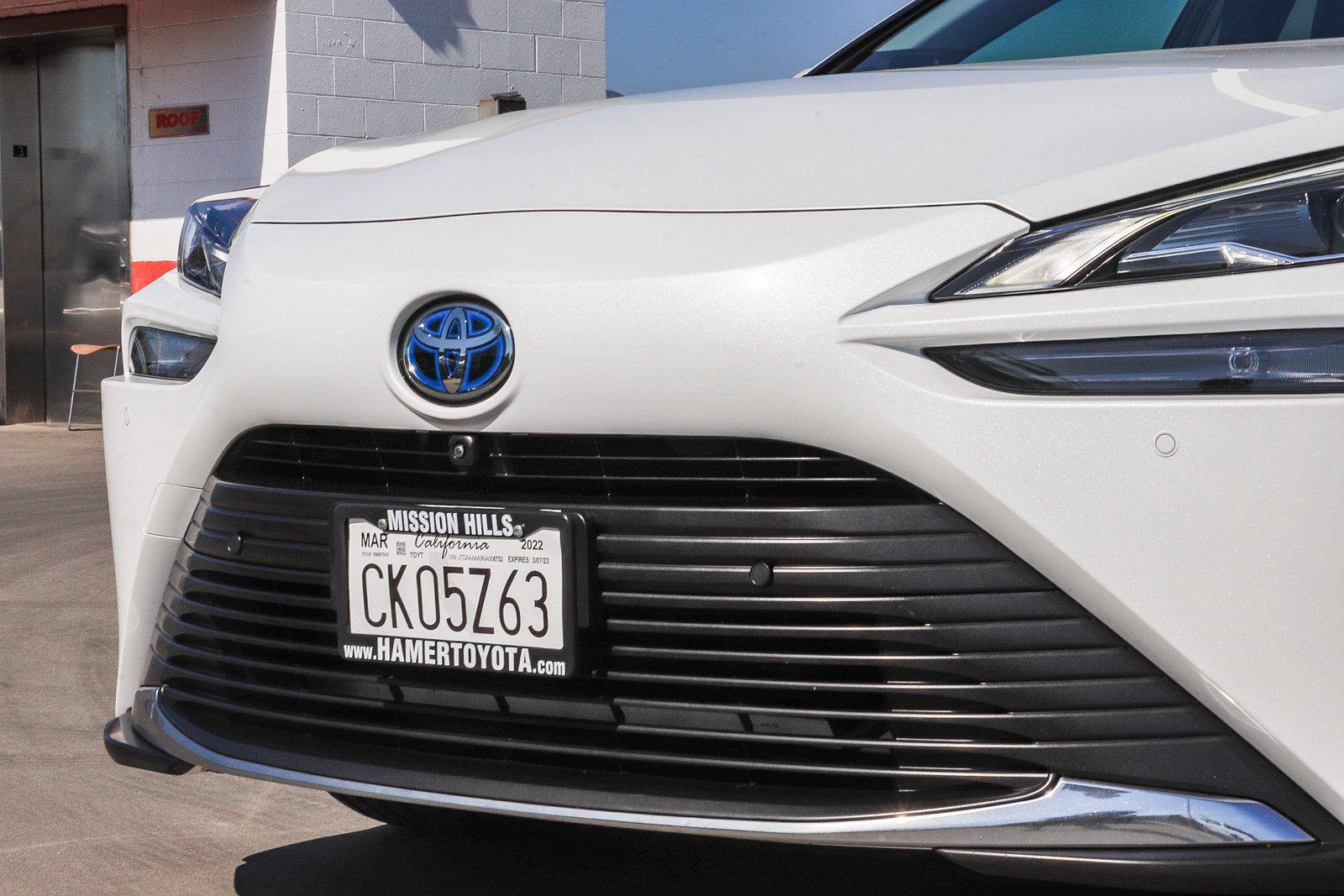 Used 2022 Toyota Mirai w/ Advanced Technology Package RWD image 9