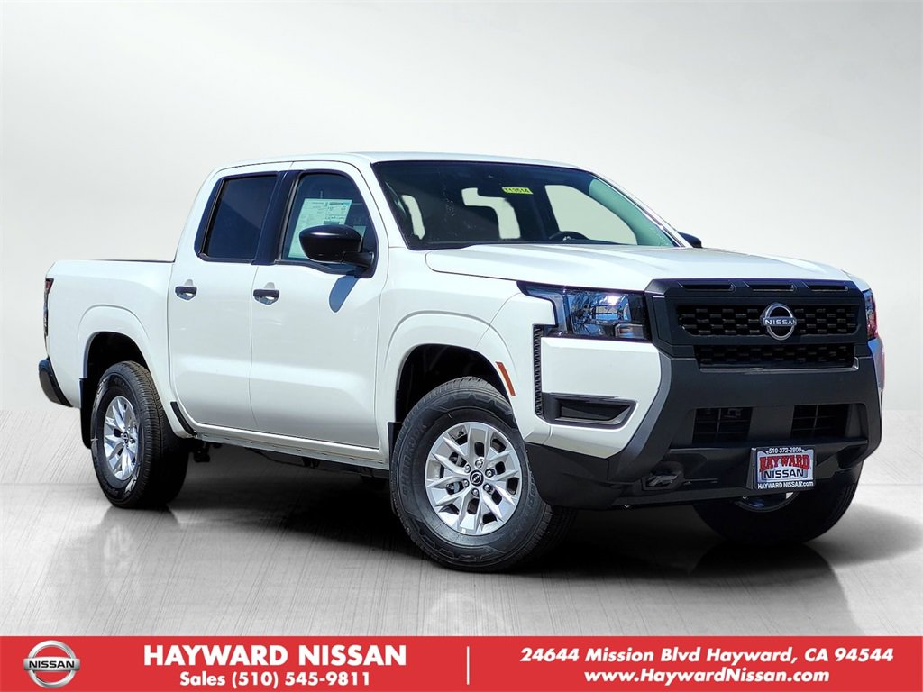 New 2025 Nissan Frontier S