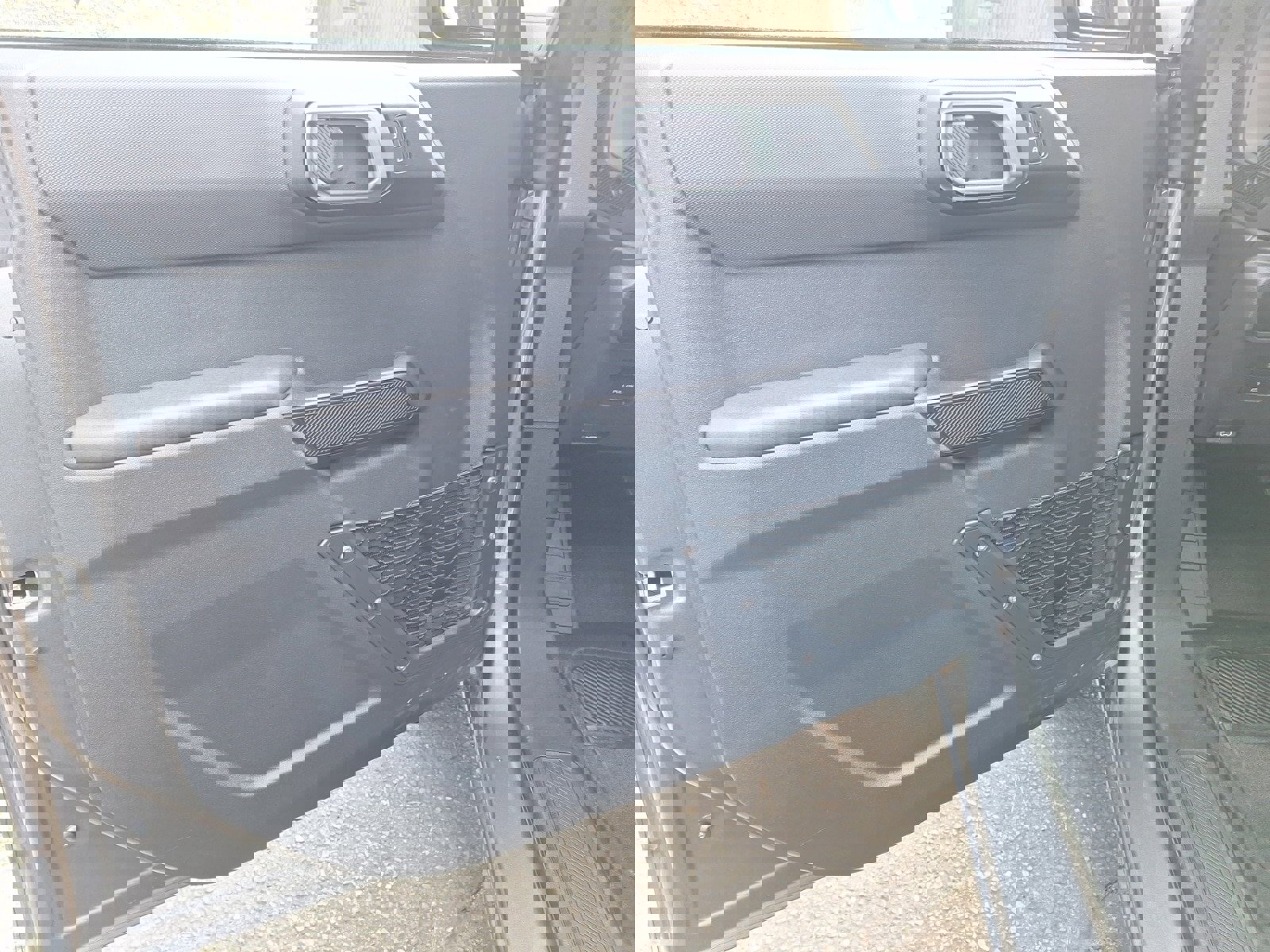 Used 2025 Ford Bronco Big Bend image 9