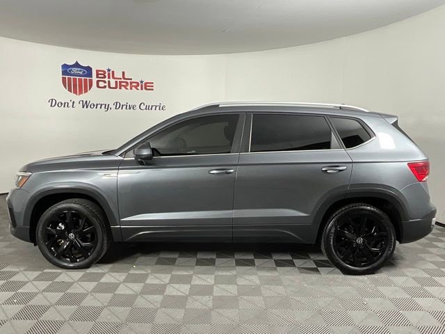 Used 2023 Volkswagen Taos SE image 6
