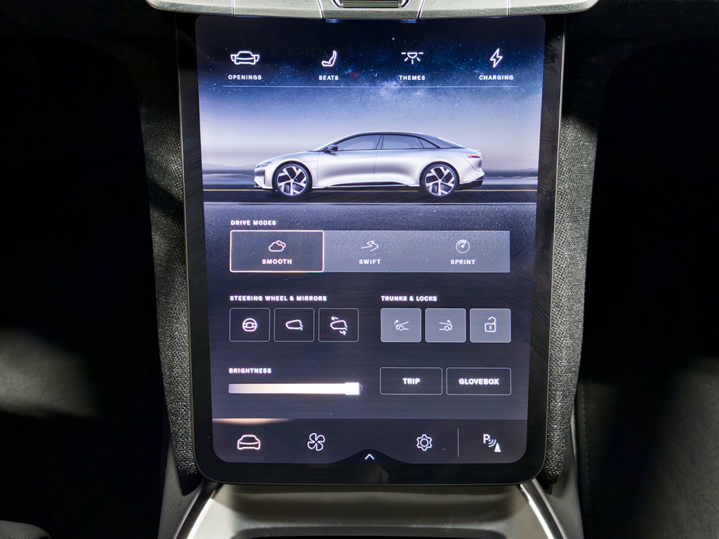 Used 2024 Lucid Air Touring AWD/4WD image 14