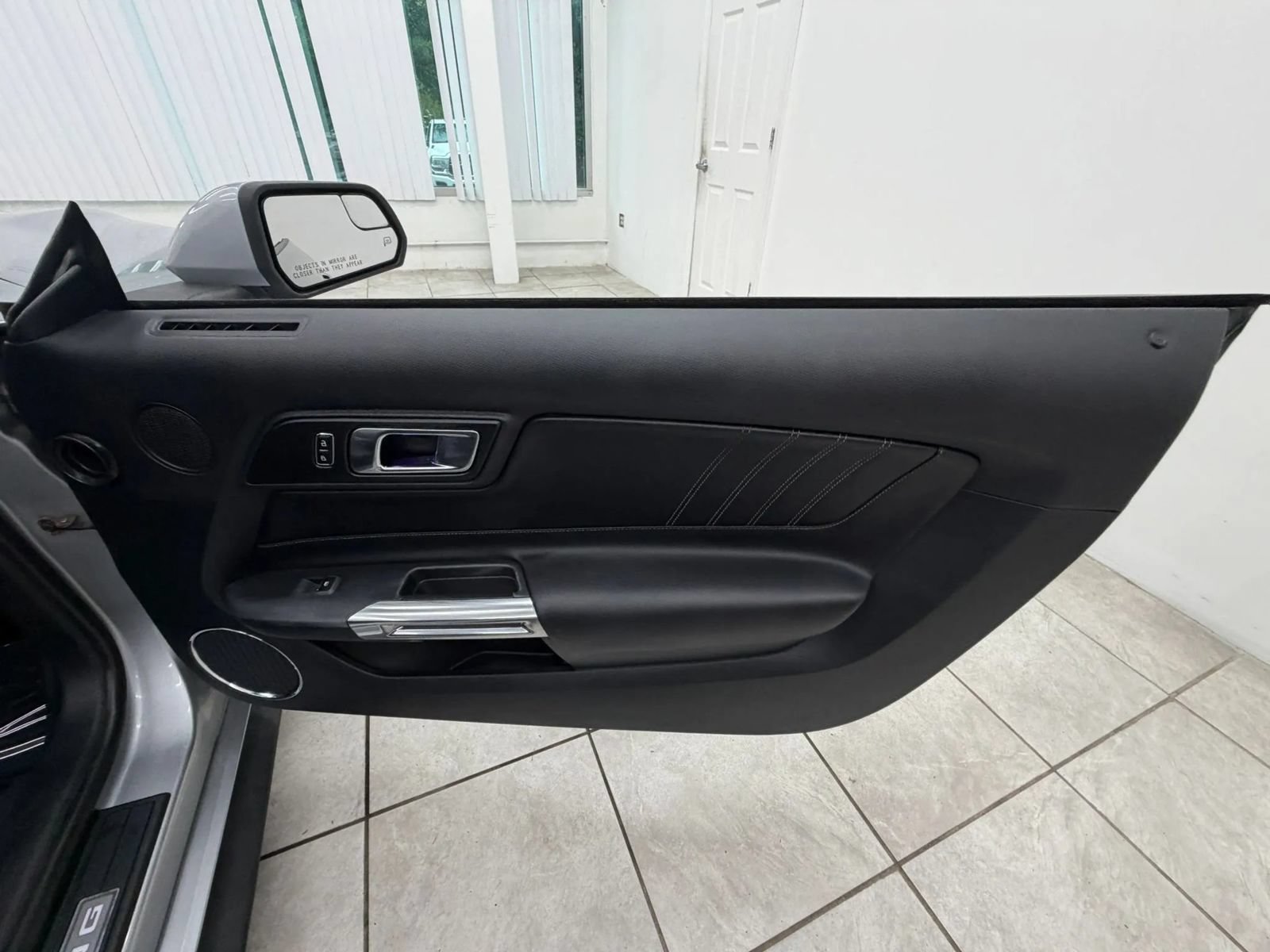 Used 2020 Ford Mustang Premium RWD image 16