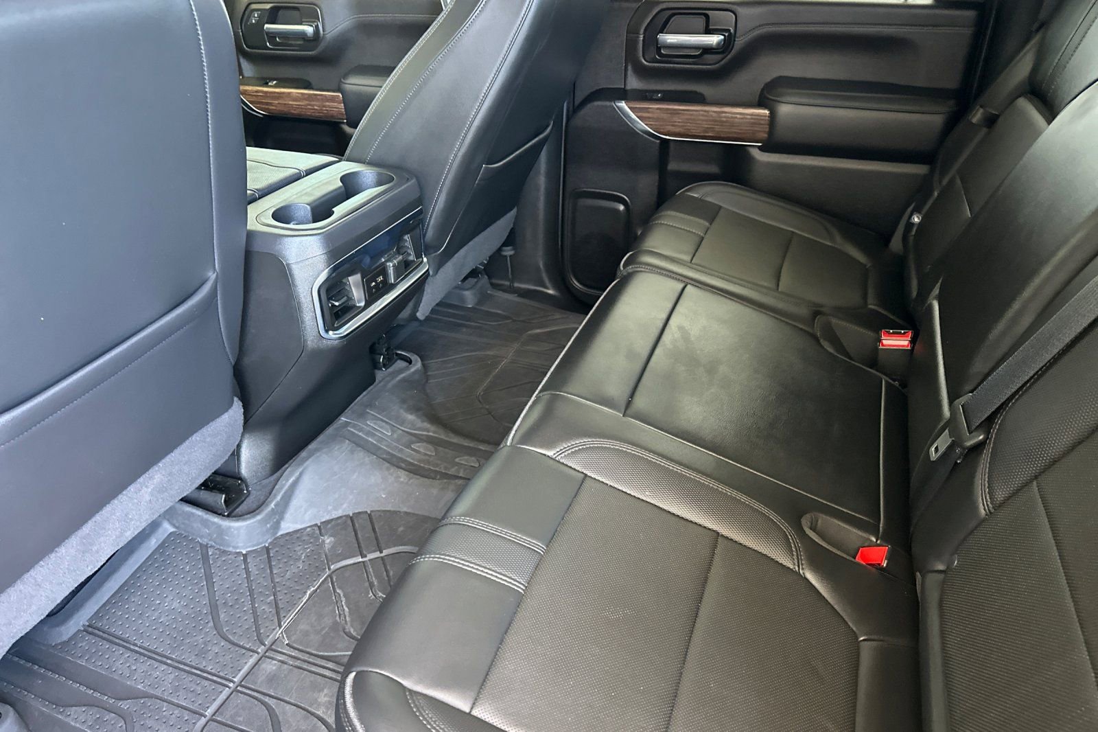 Used 2022 Chevrolet Silverado 3500 High Country AWD/4WD image 12