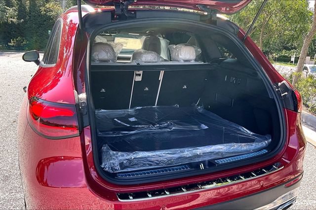 New 2027 Mercedes-Benz GLC 300 4MATIC image 16