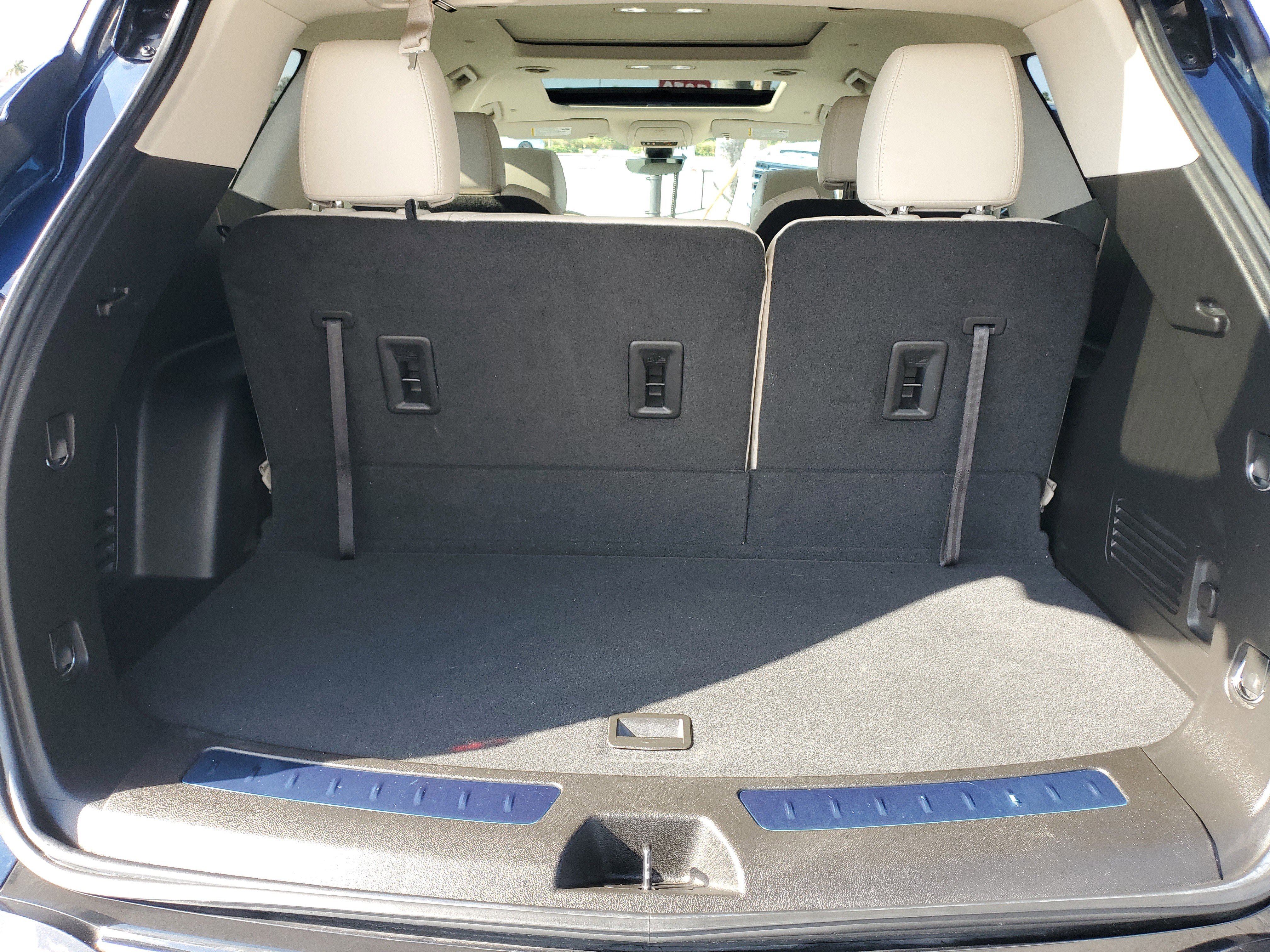 Used 2022 Buick Enclave Essence w/ Experience Buick Package image 18