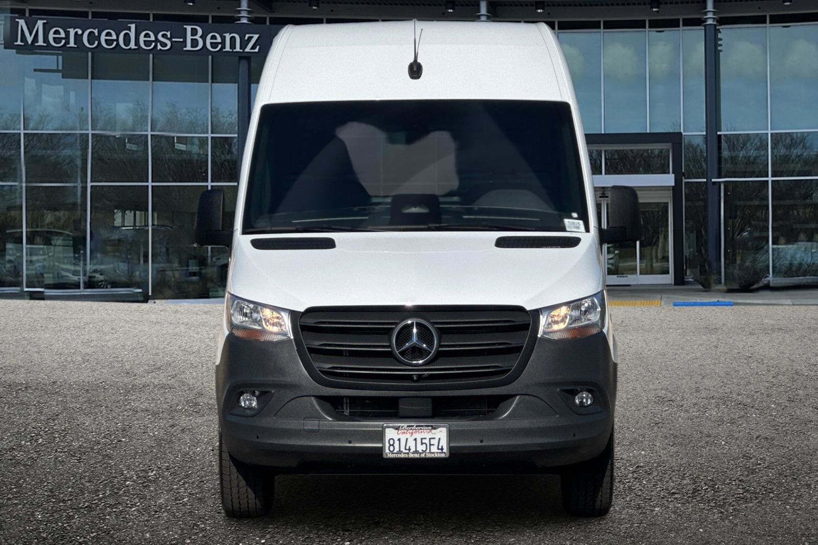 Used 2025 Mercedes-Benz Sprinter 2500 image 9