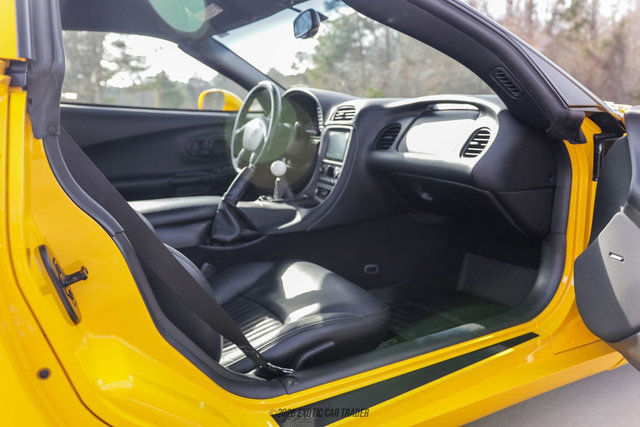 Used 2003 Chevrolet Corvette Z06 w/ Memory Package, 3 Drivers image 17