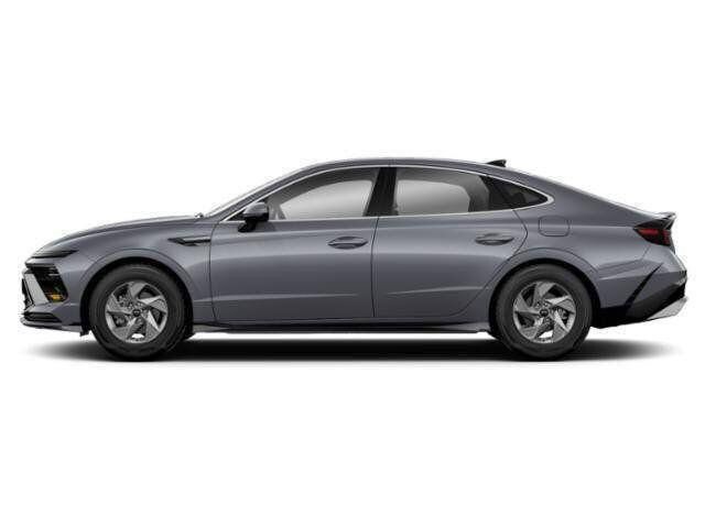 New 2026 Hyundai Sonata SE FWD image 3