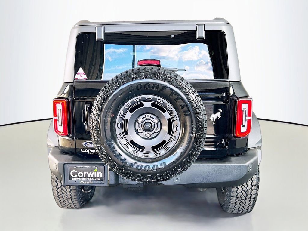 New 2025 Ford Bronco Outer Banks w/ Sasquatch Package image 14