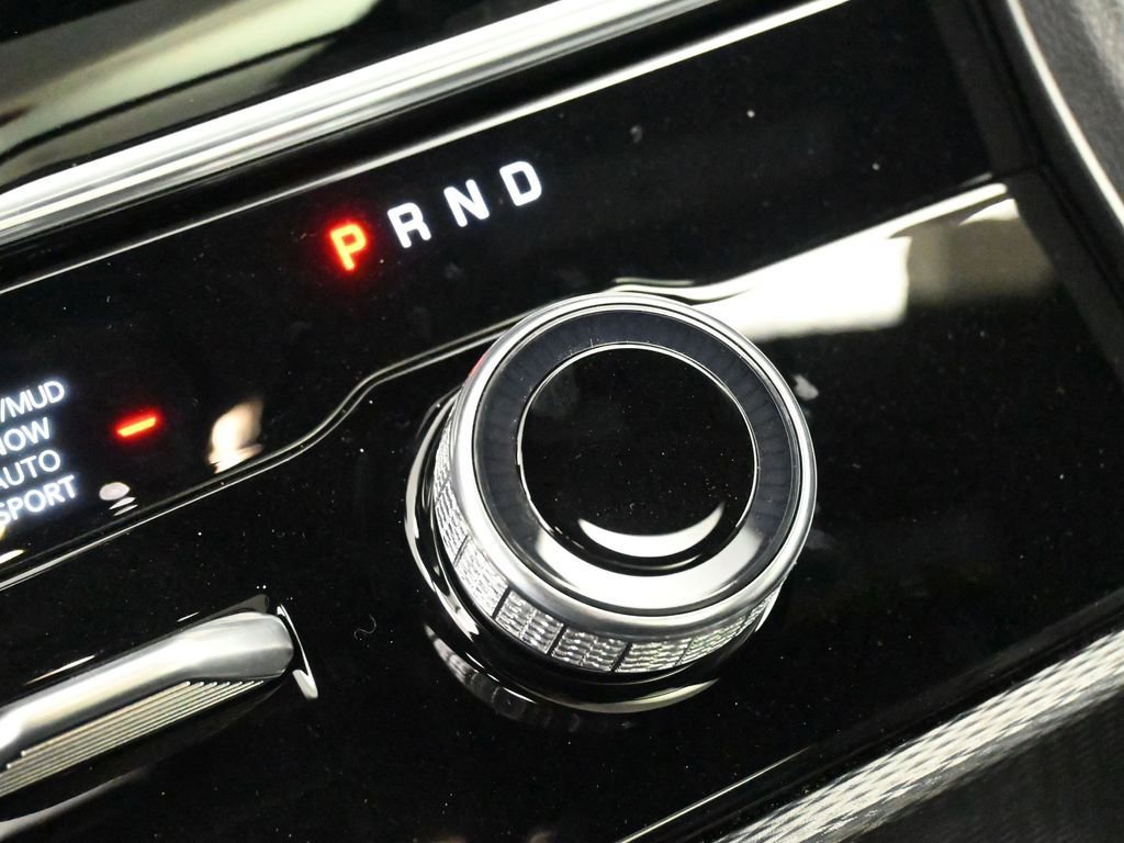 New 2026 Jeep Grand Cherokee Limited w/ Limited Altitude Package image 18