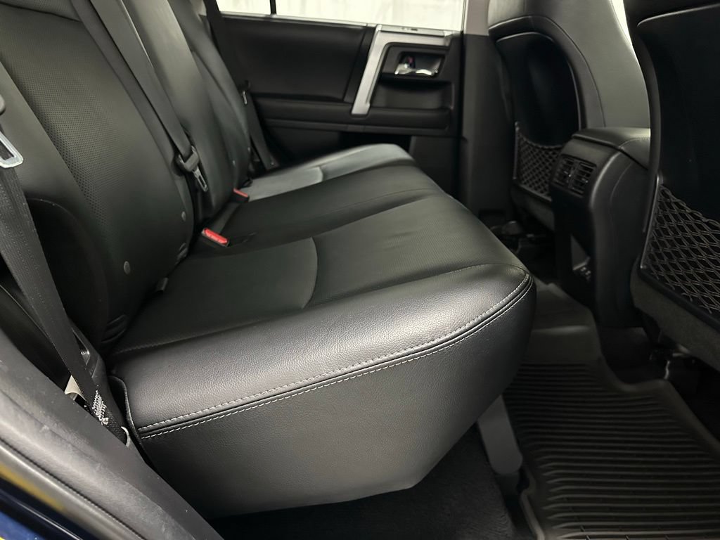 Used 2022 Toyota 4Runner Limited AWD/4WD image 48