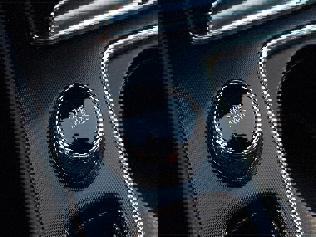 Certified 2022 Lincoln Corsair AWD w/ Equipment Group 101A image 25