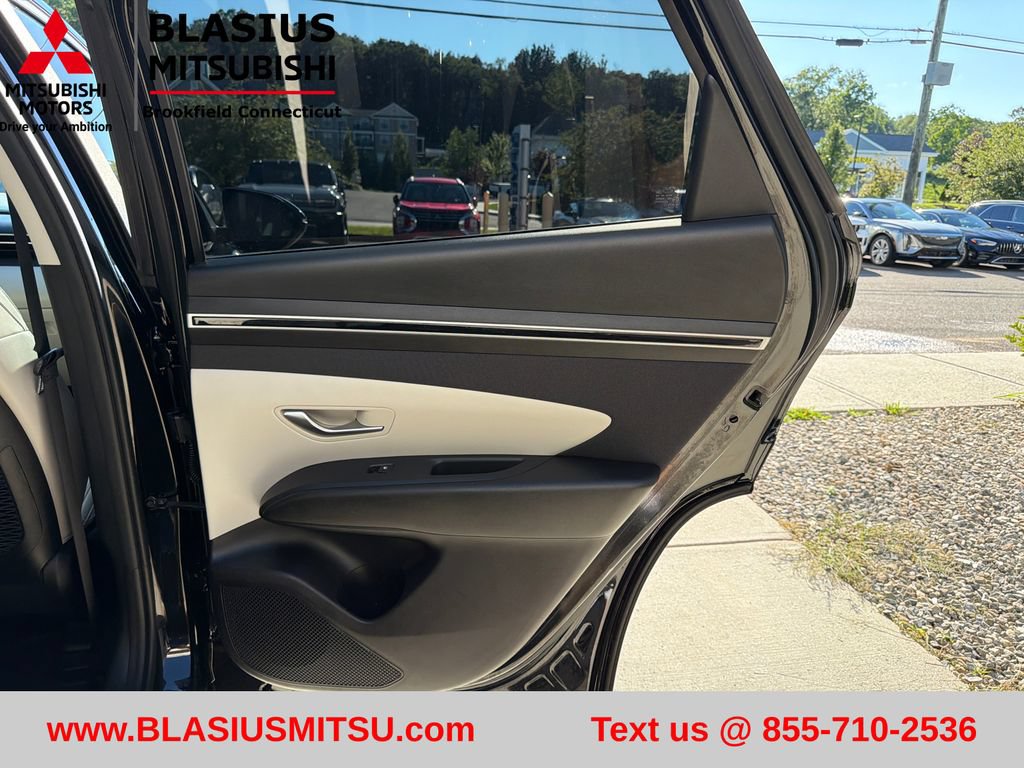 Used 2023 Hyundai Tucson SEL w/ Convenience Package AWD/4WD image 44