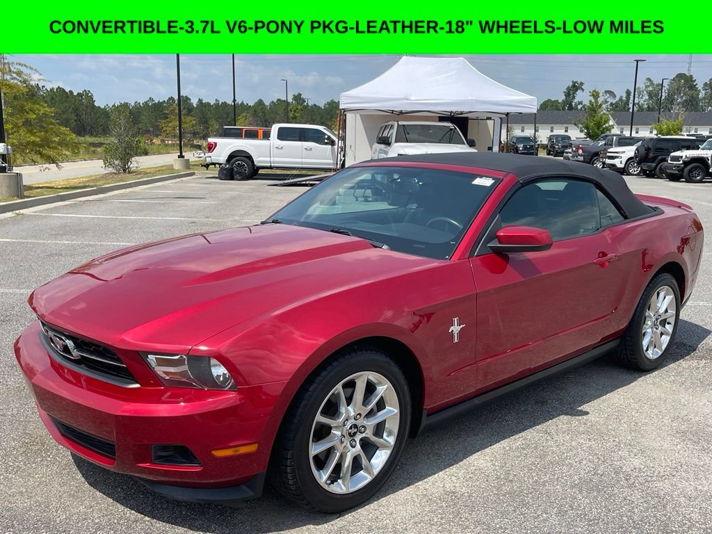 Used 2011 Ford Mustang Premium w/ 202A Rapid Spec Order Code RWD image 1