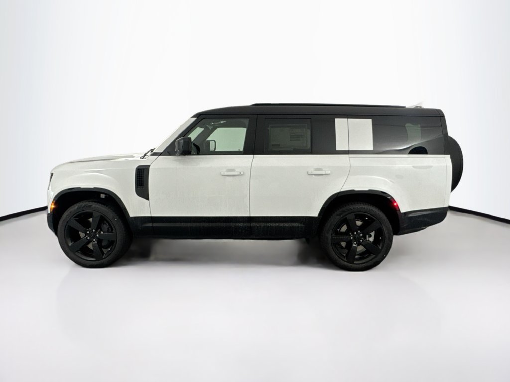 New 2026 Land Rover Defender 130 X-Dynamic SE AWD/4WD image 8