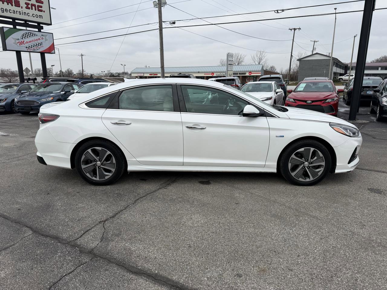 Used 2019 Hyundai Sonata Plug-In Hybrid FWD image 4