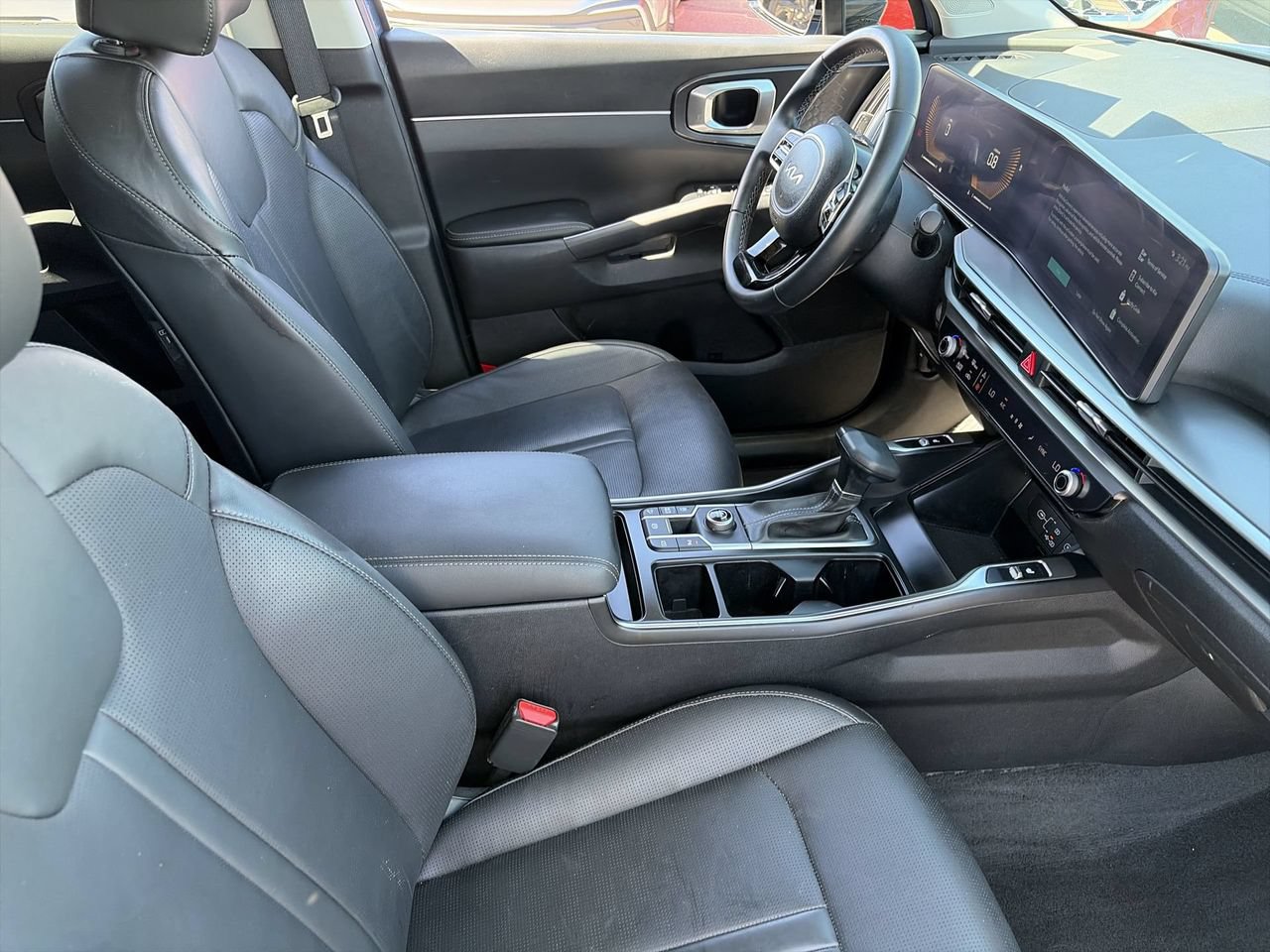 Certified 2024 Kia Sorento S w/ Panoramic Sunroof Package FWD image 11