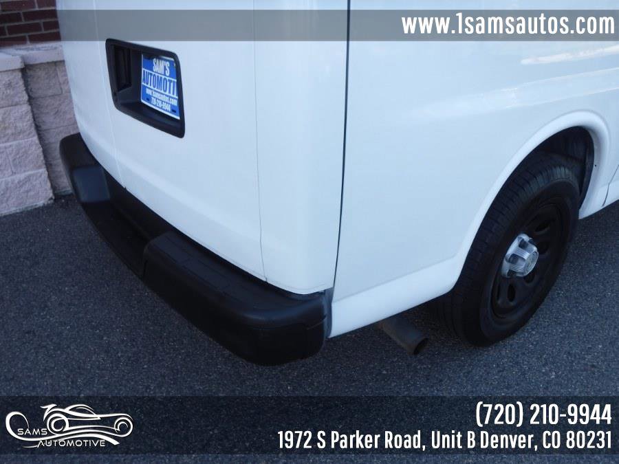 Used 2009 Chevrolet Express 1500 AWD 1500 135 image 17