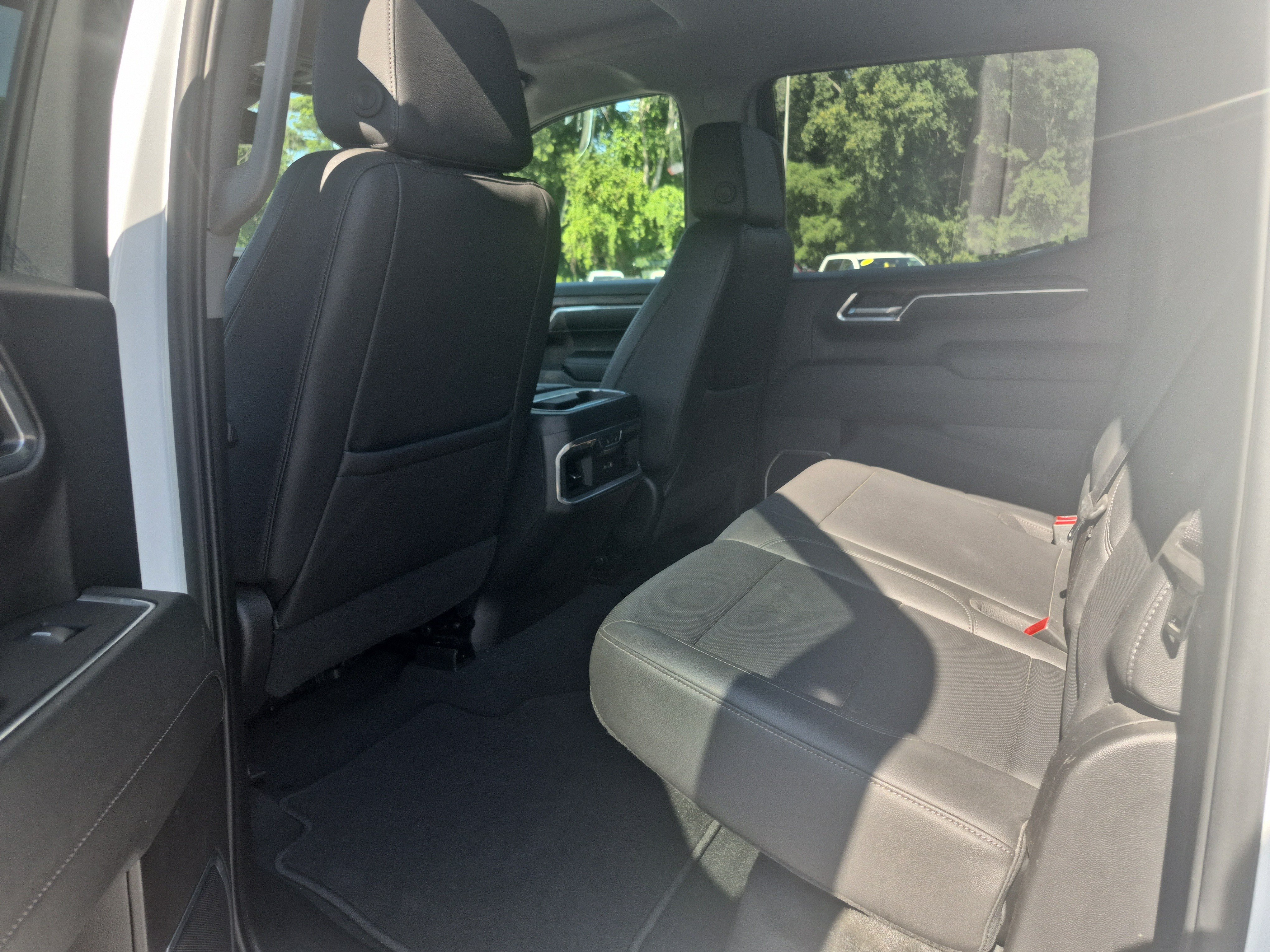 Certified 2024 GMC Sierra 1500 SLT w/ SLT Premium Plus Package AWD/4WD image 10