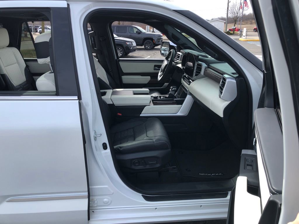 Used 2023 Toyota Sequoia Capstone image 22