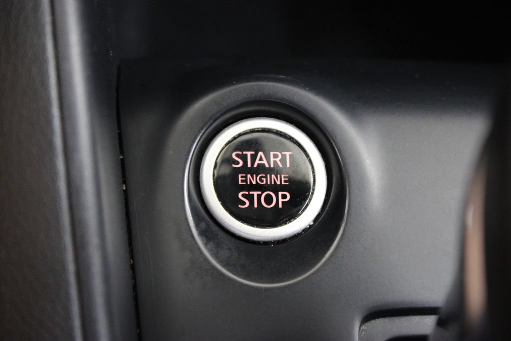 Used 2023 Nissan Kicks S FWD image 12