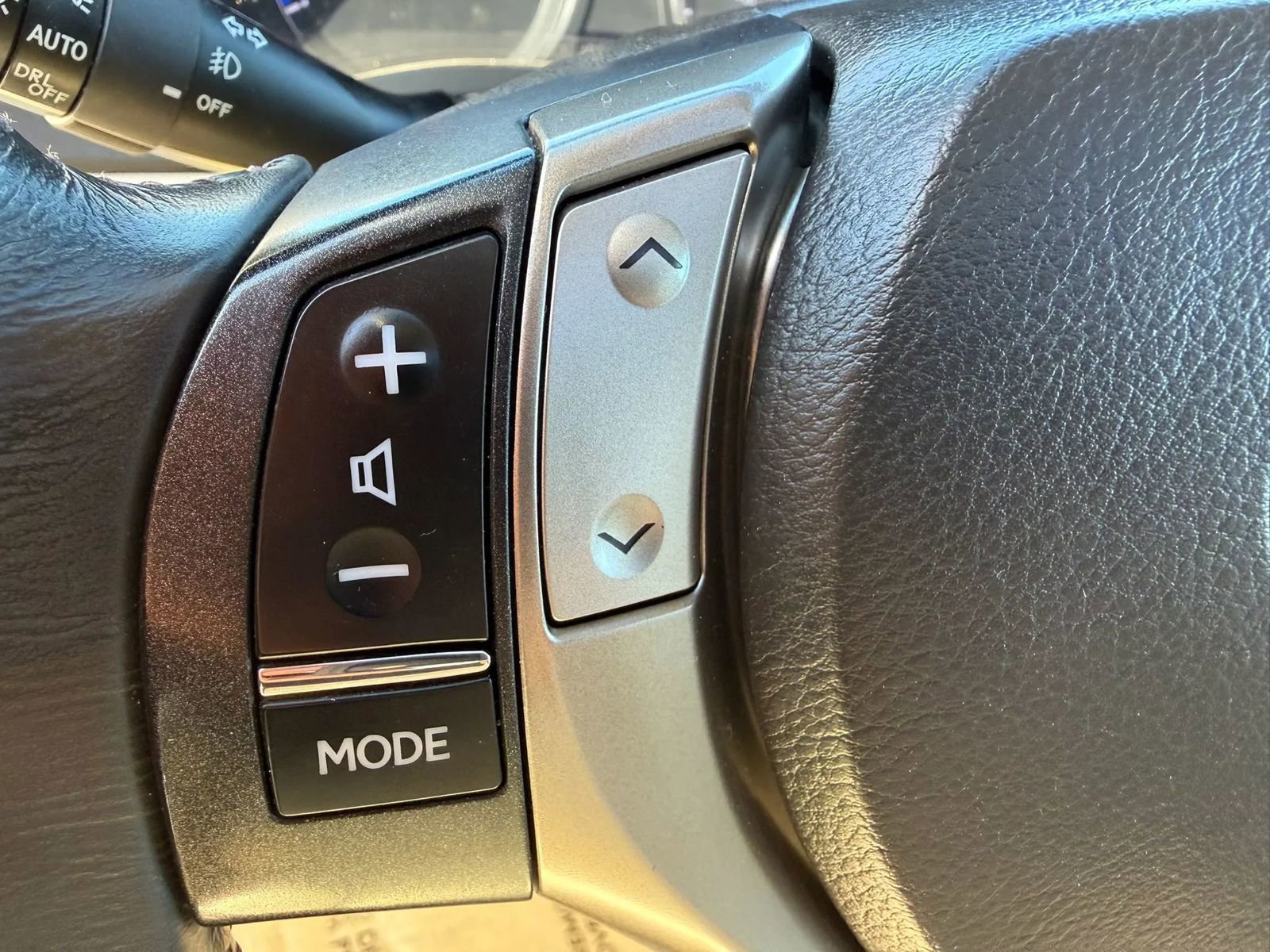 Used 2013 Lexus RX 450h AWD w/ Navigation Pkg image 23