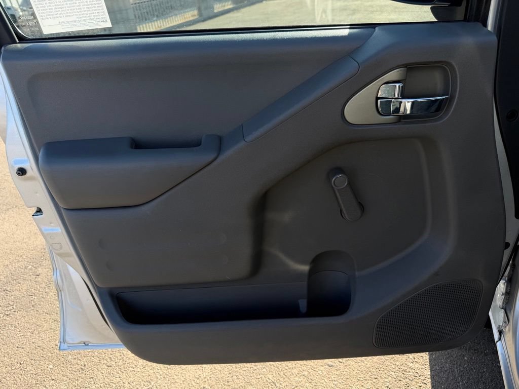 Used 2019 Nissan Frontier S RWD image 15