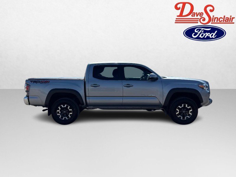 Used 2020 Toyota Tacoma TRD Off-Road AWD/4WD image 5