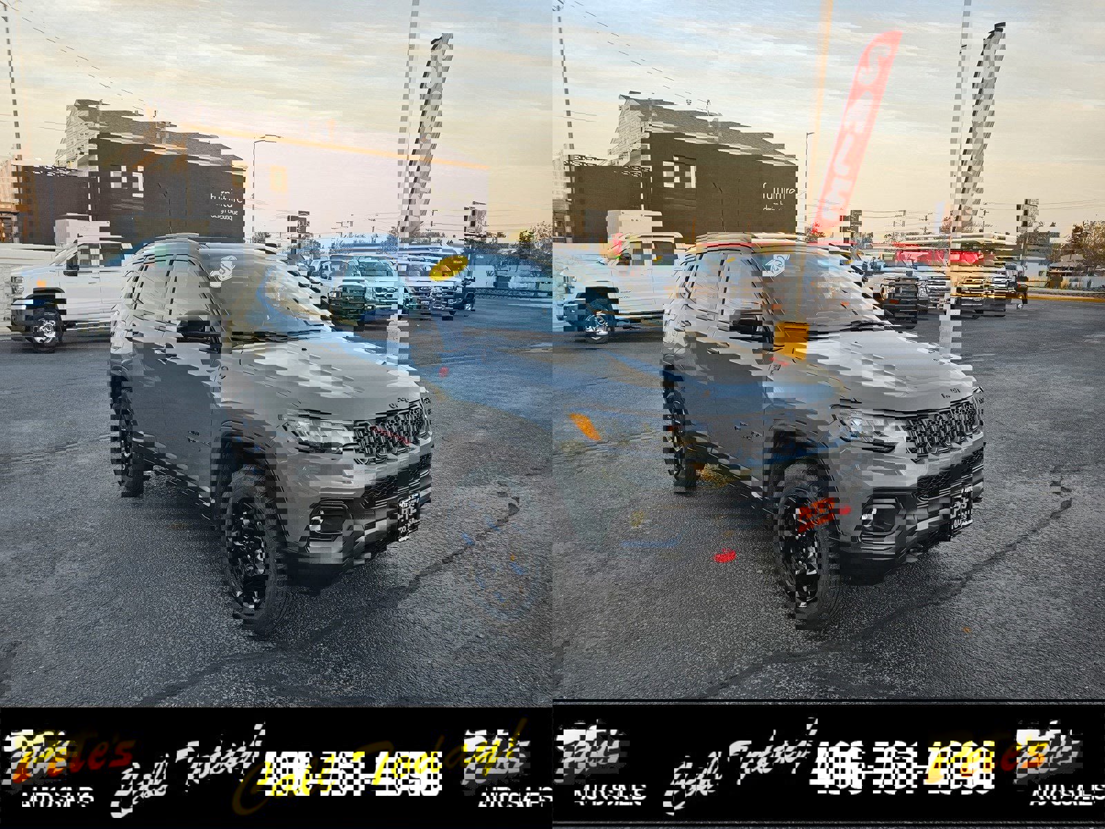 Used 2023 Jeep Compass Trailhawk image 6