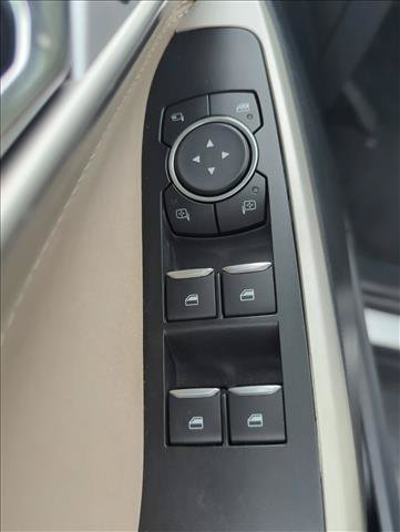 Used 2022 Ford Explorer Limited AWD/4WD image 10