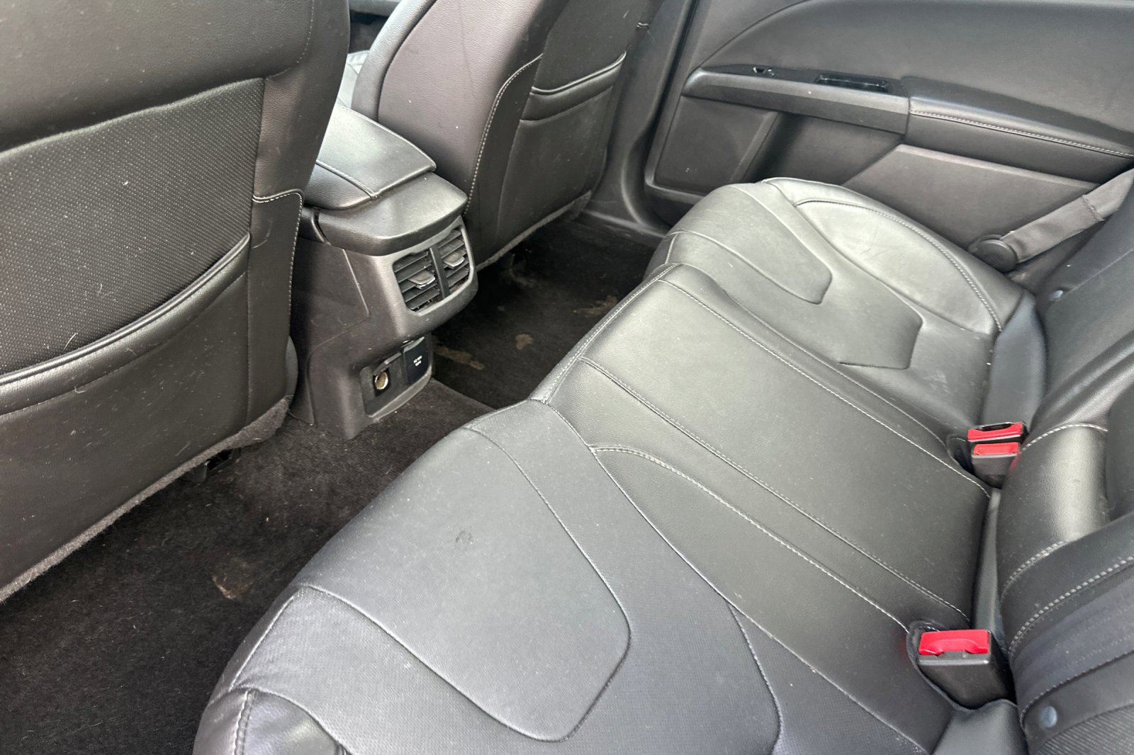 Used 2014 Ford Fusion Titanium image 12