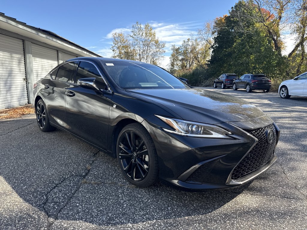Used 2024 Lexus ES 350 F Sport w/ Accessory Package (Z2) FWD image 7