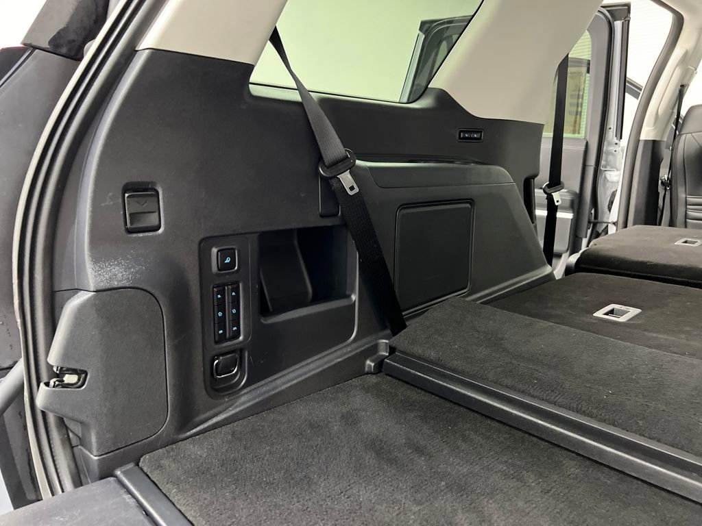 Used 2025 Ford Expedition Platinum AWD/4WD image 38