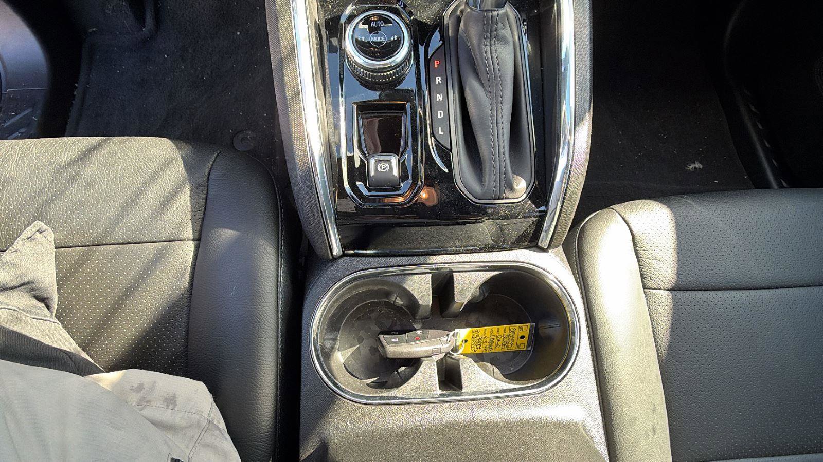 New 2025 GMC Canyon Elevation w/ Convenience Package image 14