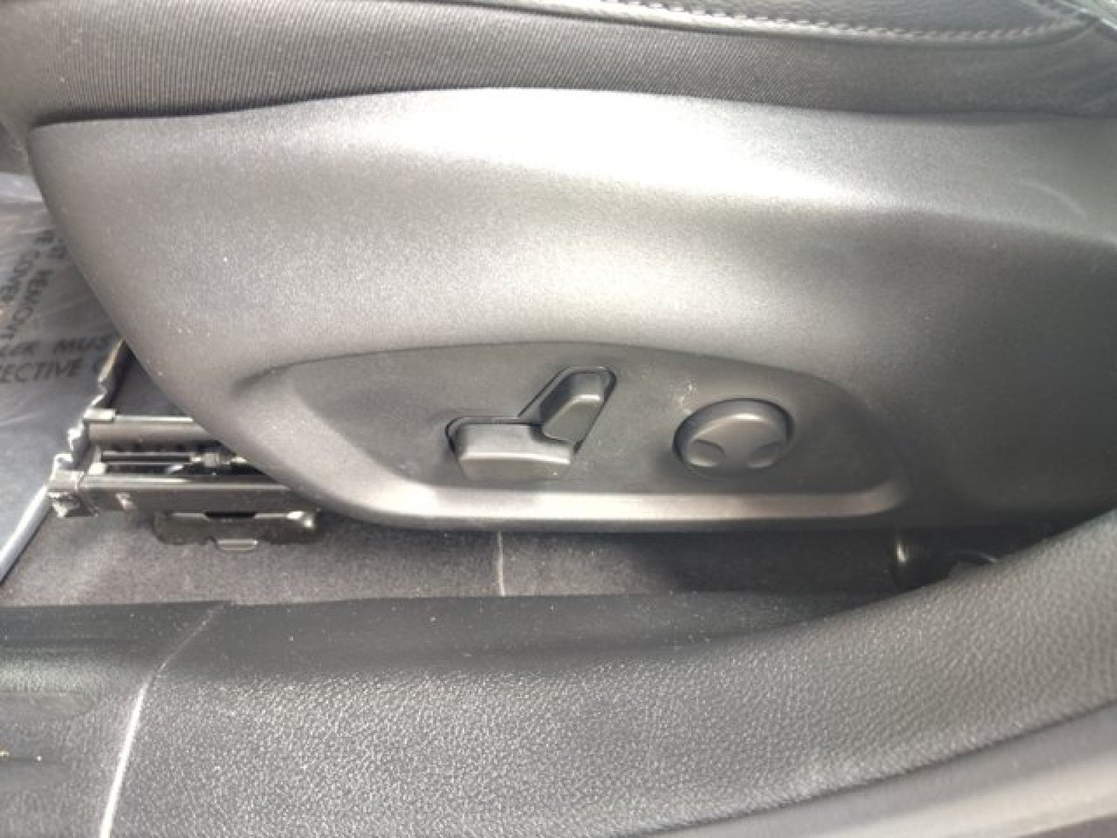 Used 2022 Jeep Compass Limited AWD/4WD image 11