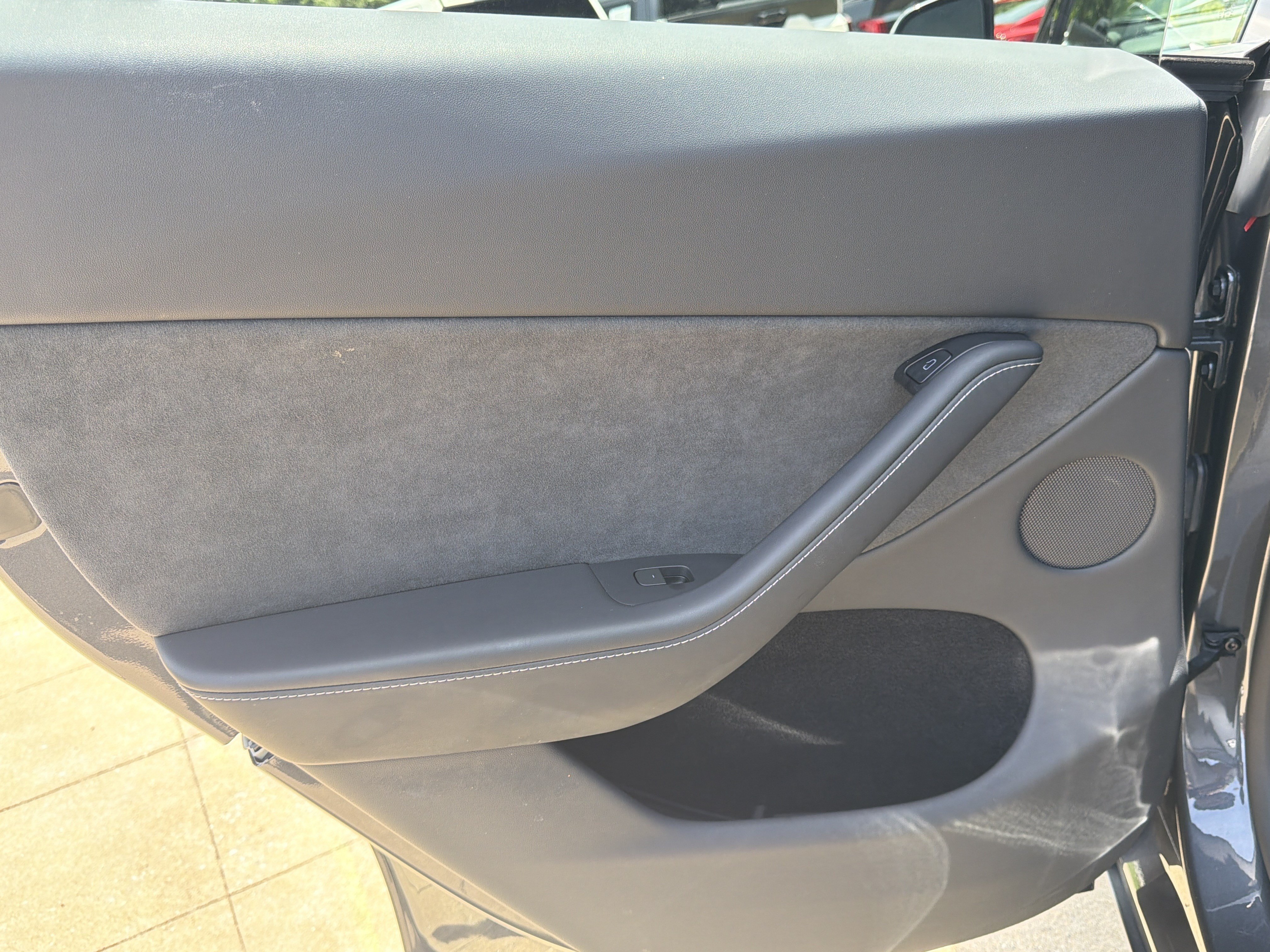 Used 2025 Tesla Model Y Long Range RWD image 22