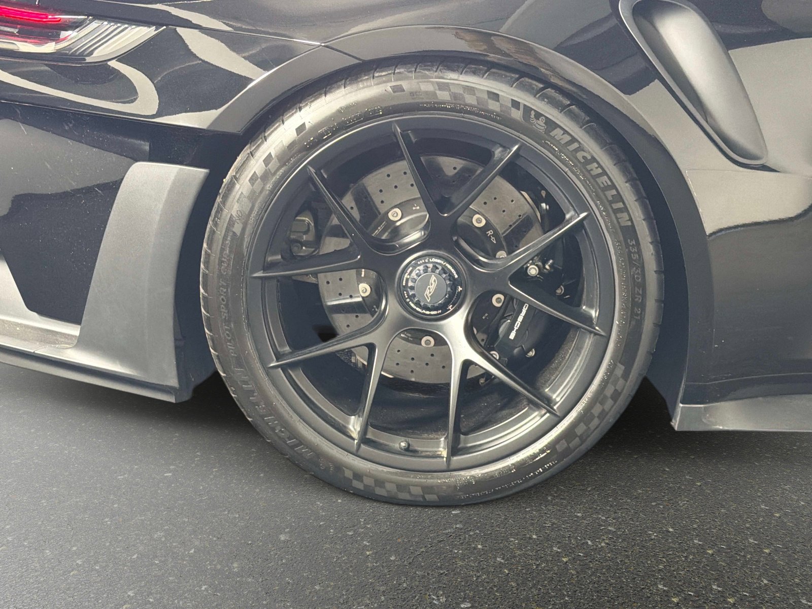 Used 2024 Porsche 911 GT3 RS RWD image 19