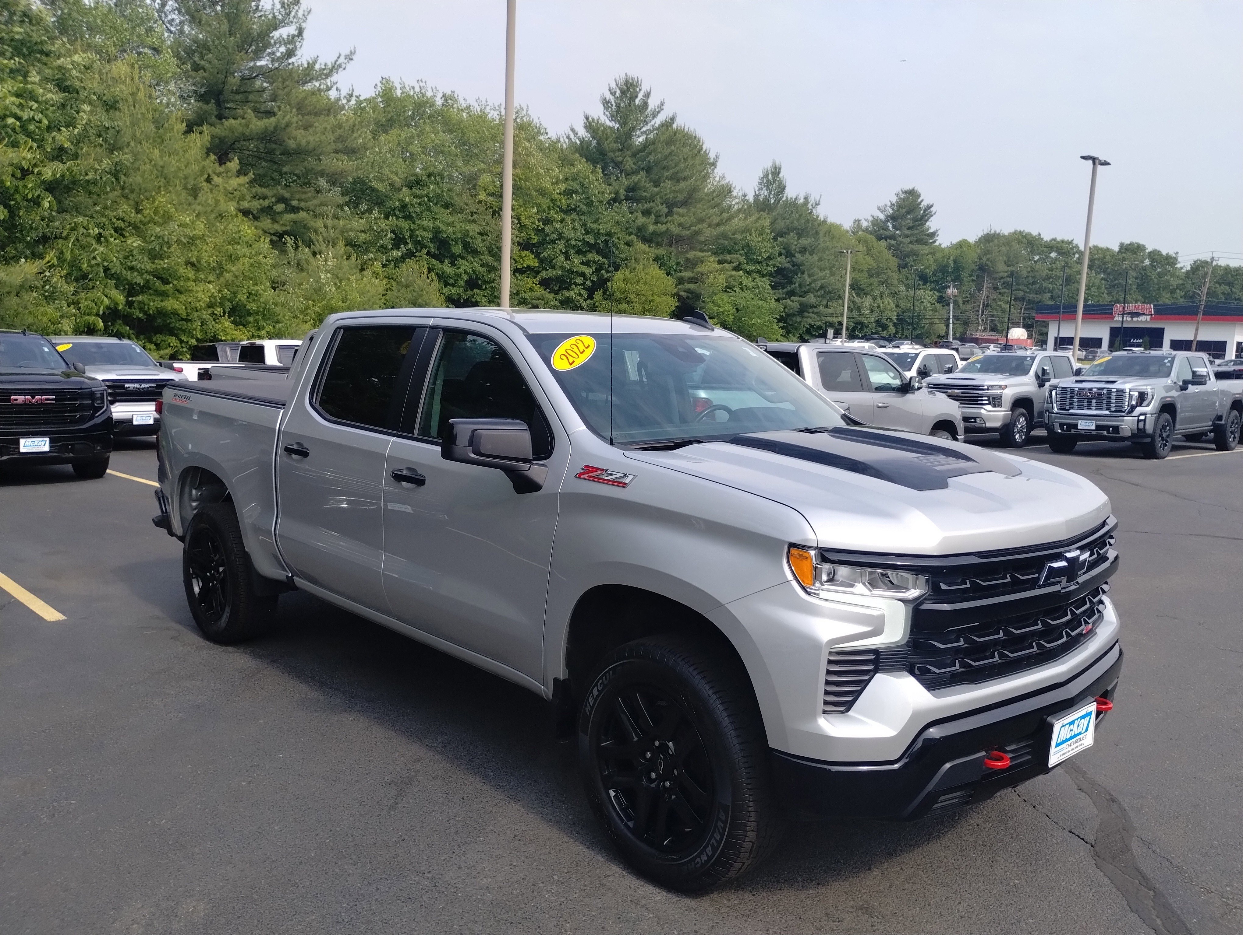 Used 2022 Chevrolet Silverado 1500 LT Trail Boss image 1