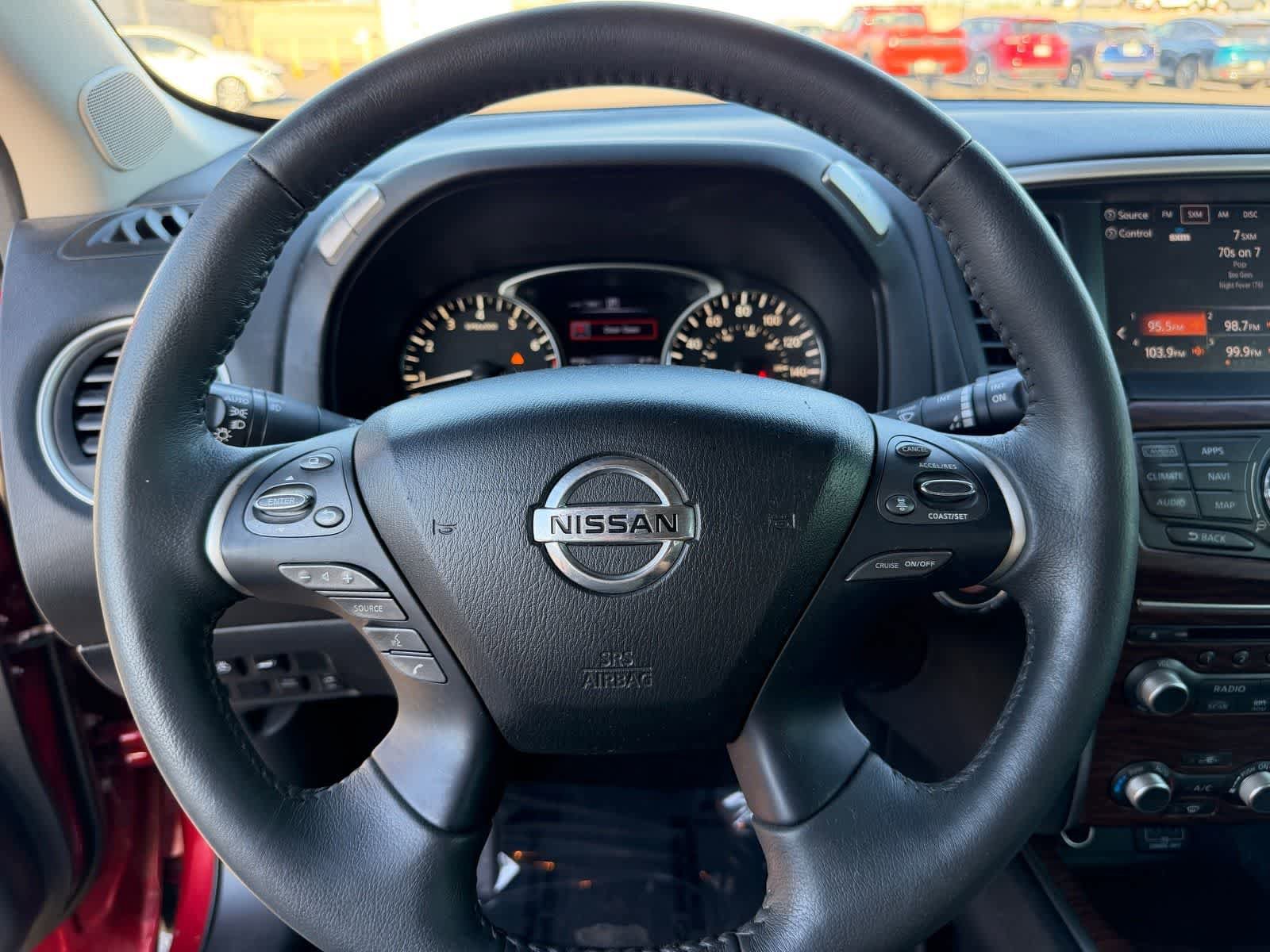 Used 2018 Nissan Pathfinder Platinum image 20